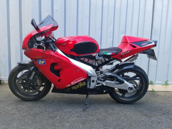 Aprilia RSV1000 Mille '2000' - Image 14
