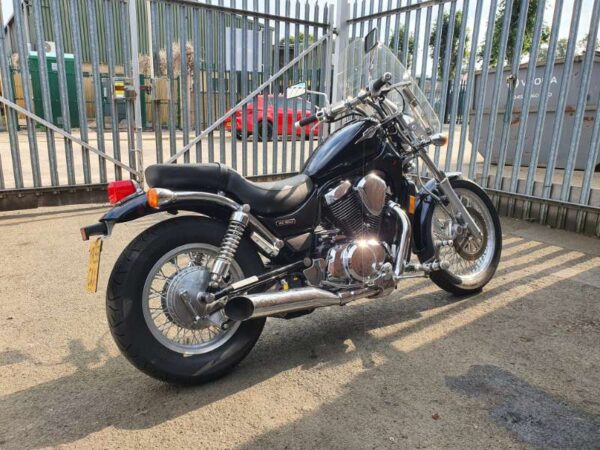 Suzuki VS800 S50 Boulevard (Like the VL800 Intruder) - Image 5