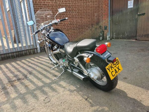 Suzuki VS800 S50 Boulevard (Like the VL800 Intruder) - Image 11
