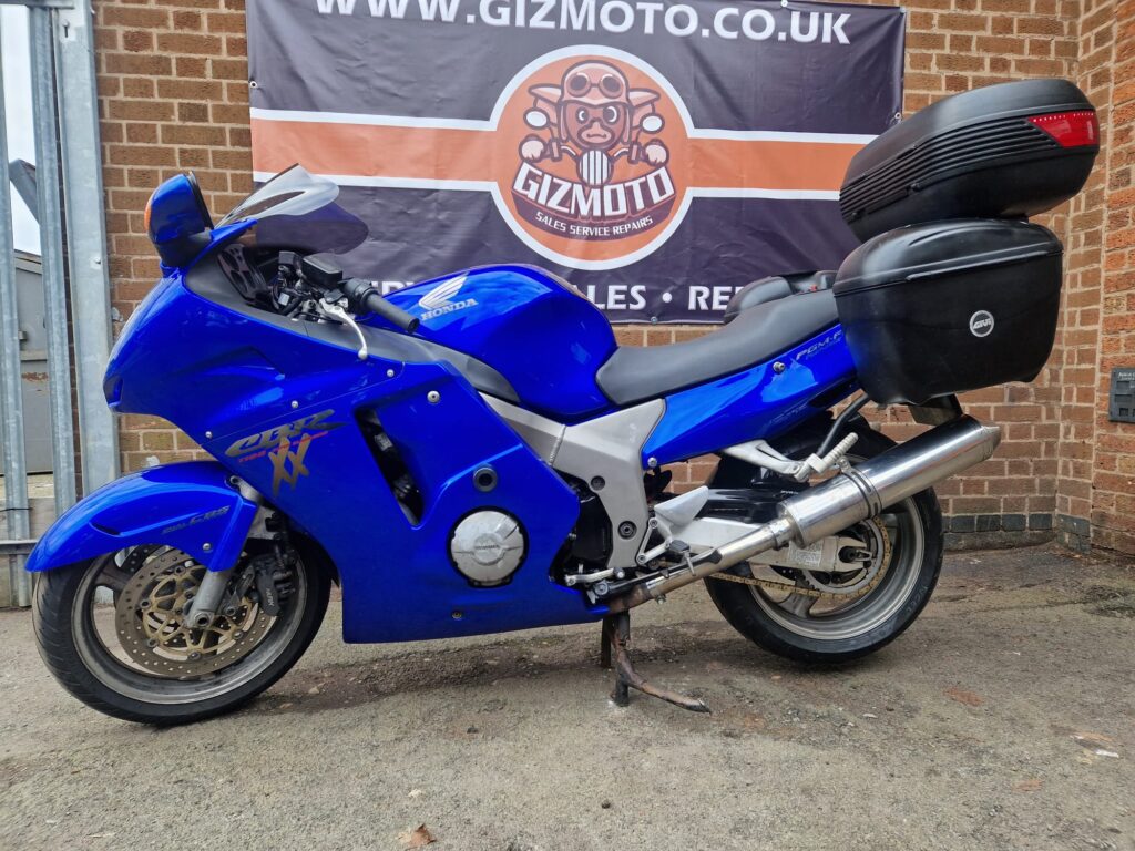 Honda CBR1100 XX Super Blackbird