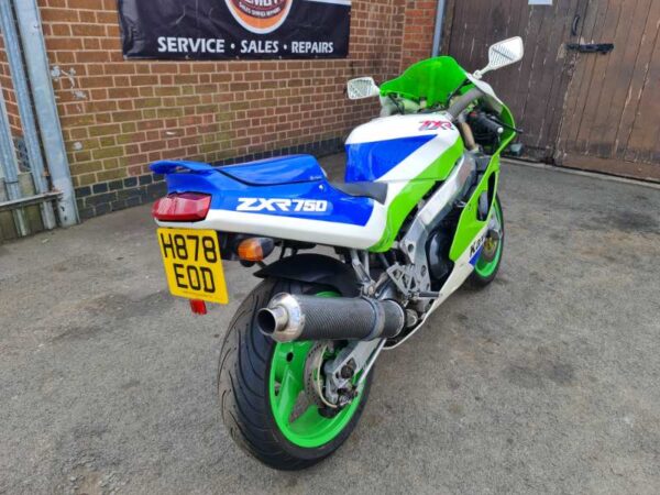 Kawasaki ZXR750 J1 '1991' - Image 7